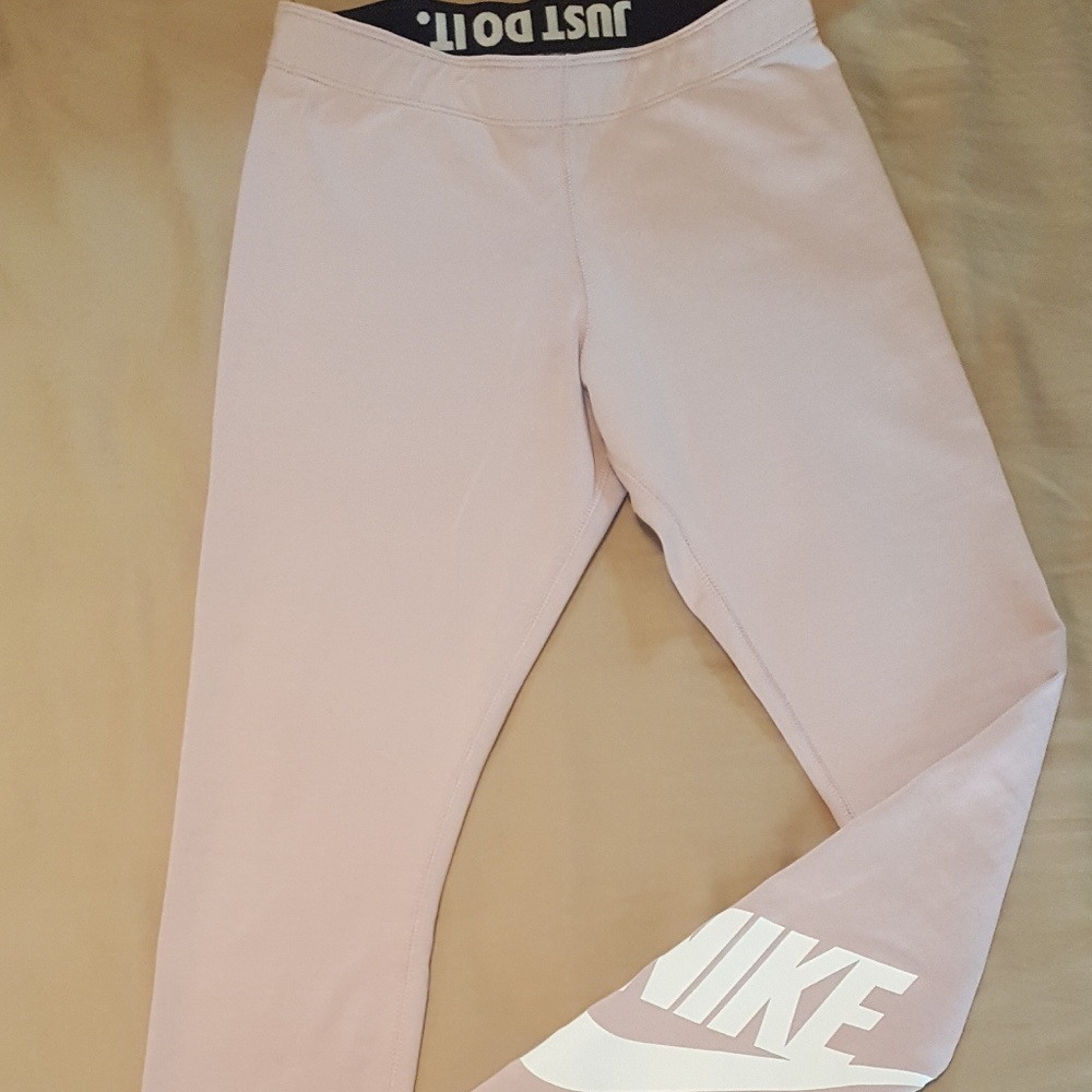 Nike Blush Leggings XS